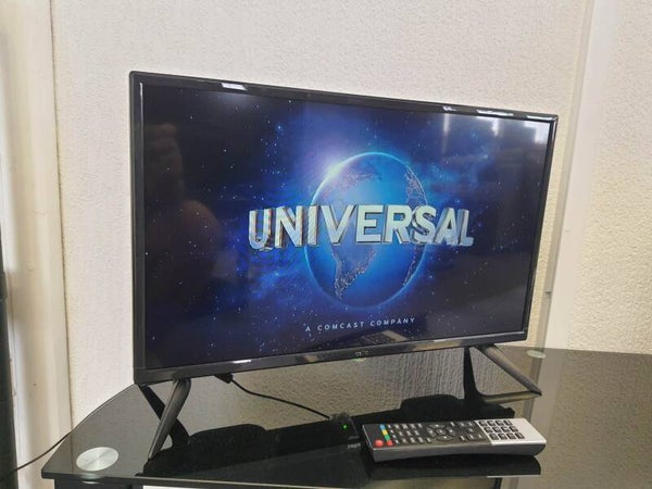 Cello 24″ Battery LED TV with Built-in Satellite Tuner