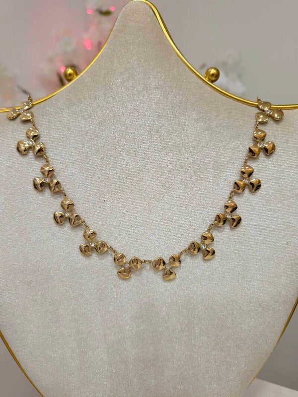 Collier -Thaïs