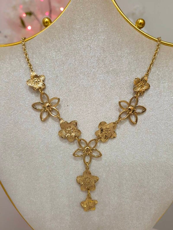 Collier -Thais