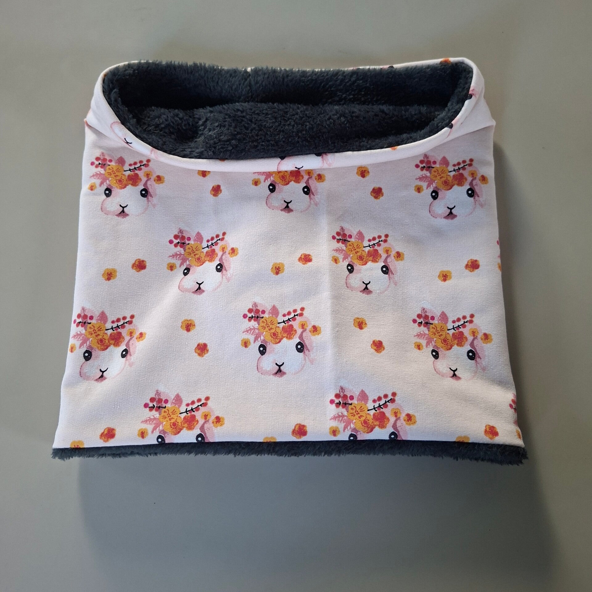 Cirkelsjaal roze konijn