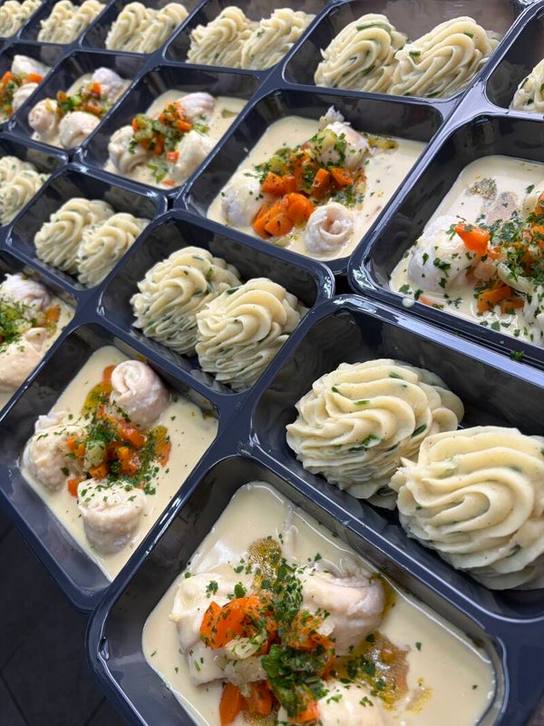 Dagschotel Vis tongschar let mosterdsaus, groentenbrunoise en bieslookpuree