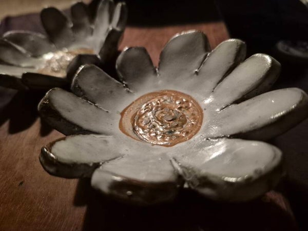 Flower Bowl-Medium Daisy