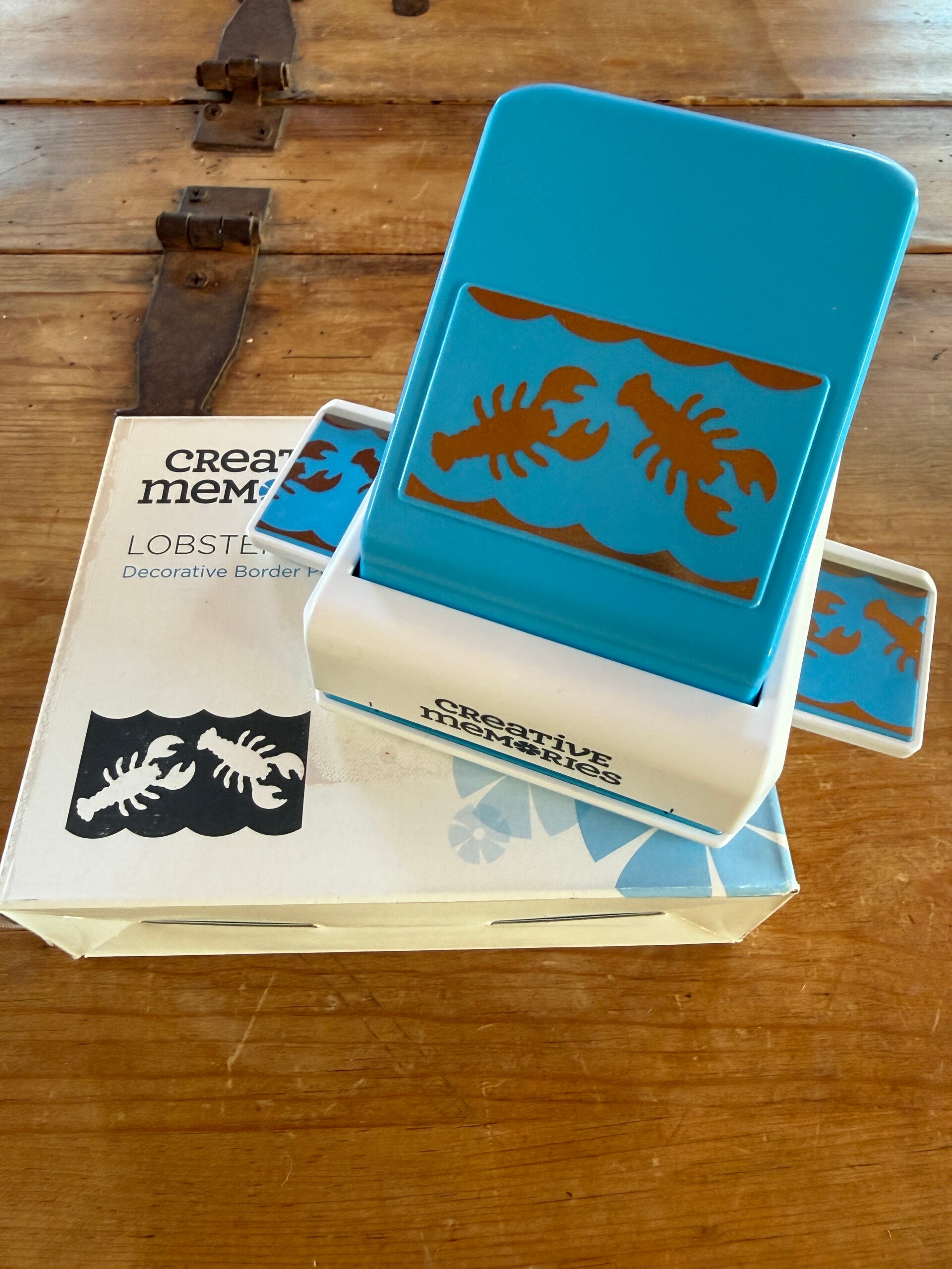 Lobster Border Punch