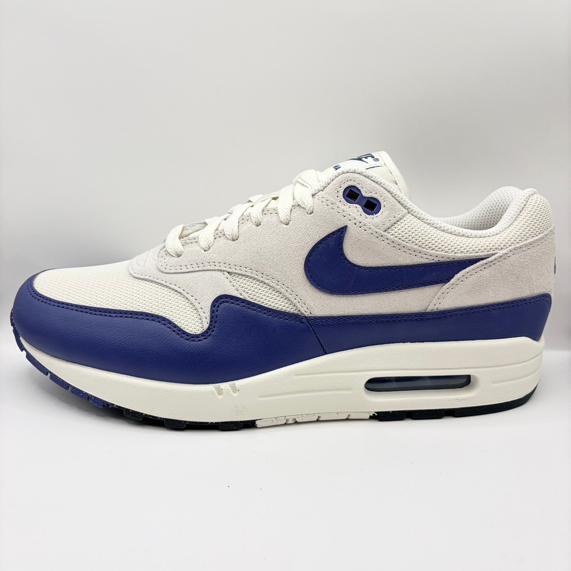 Nike Air Max 1 ESS Phantom Sanded Purple