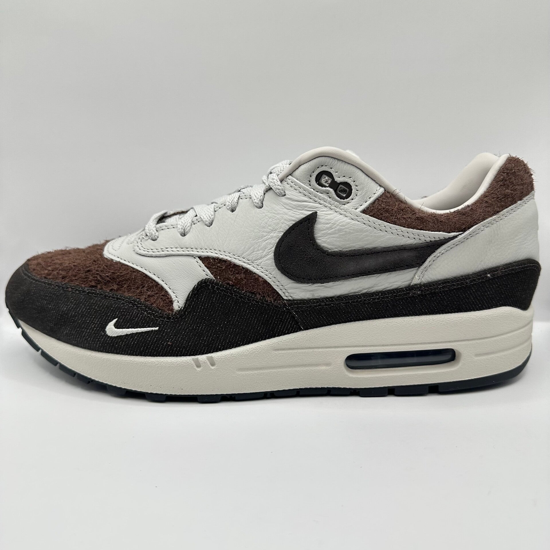 Nike Air Max 1 size? Exclusive Considered