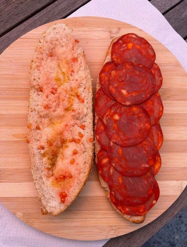 Bocadillo Embutido Gallego (Cular: Chorizo / Salchichón / Lomo / Lacón)