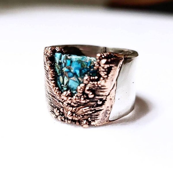 Molten turquoise inlay