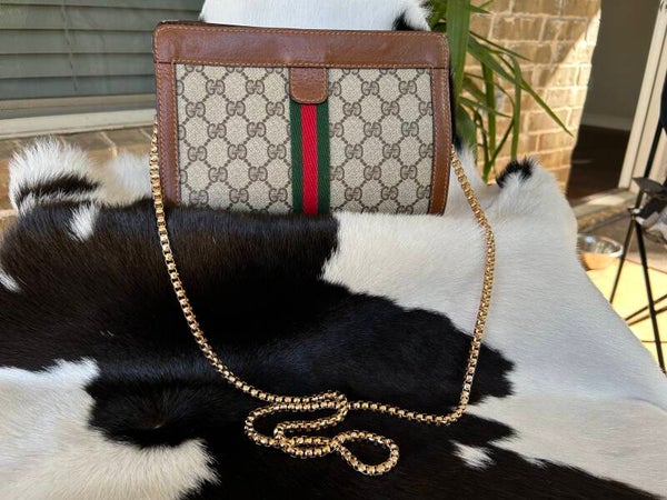 Sherry line clutch