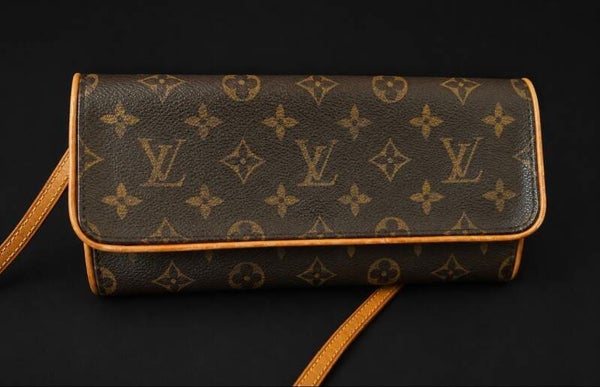 Twin GM Crossbody