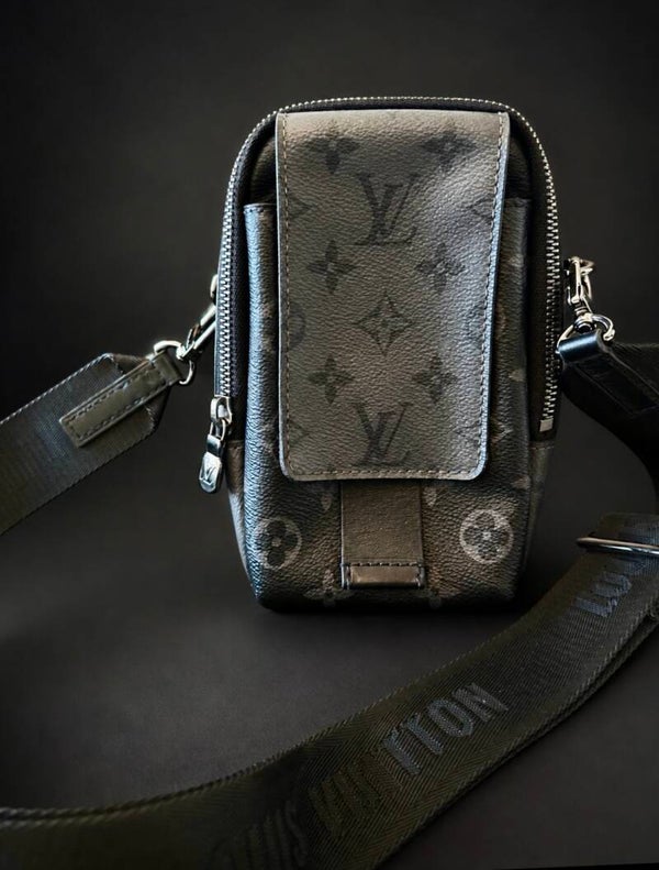 Louis Vuitton double phone in M