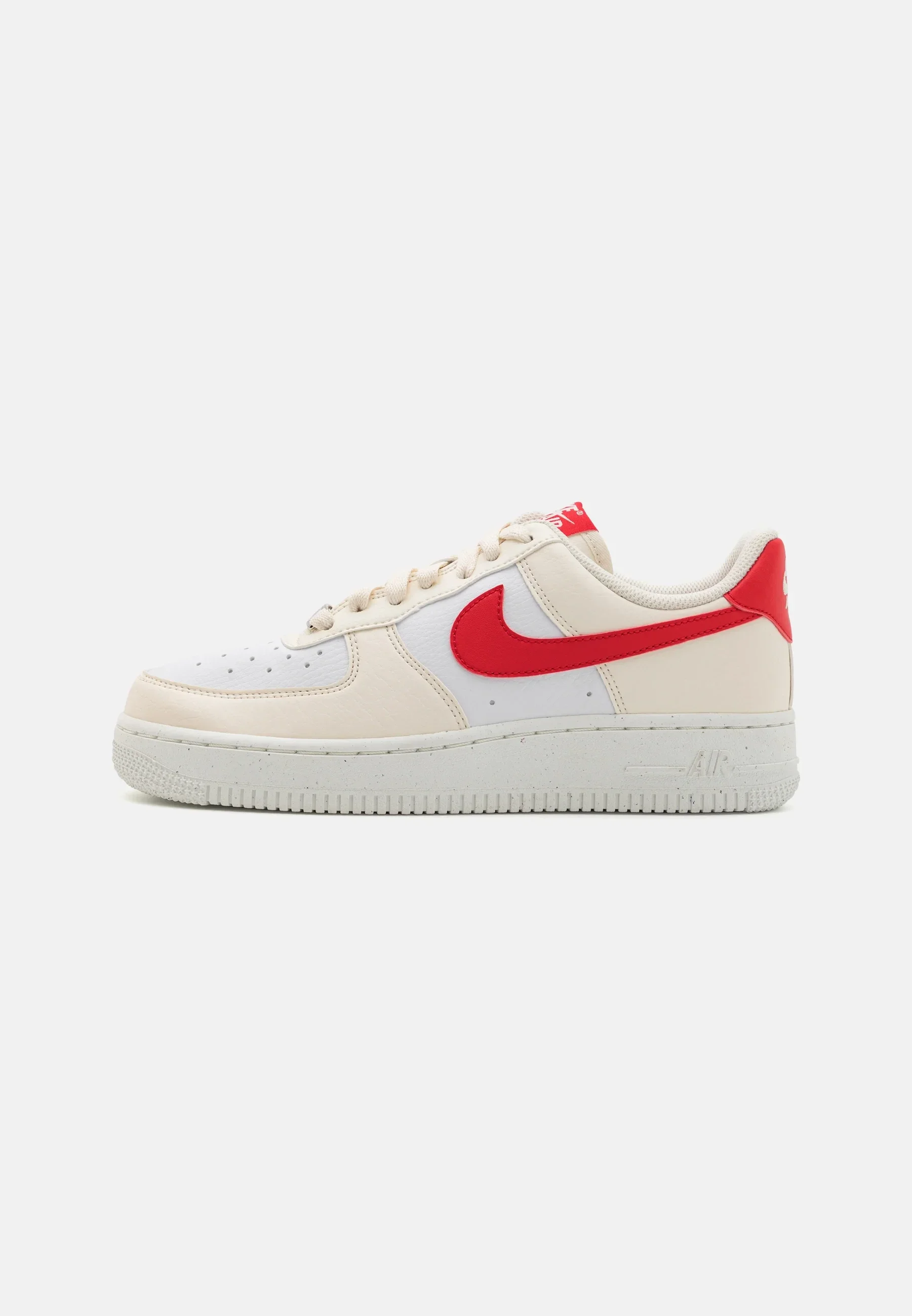 NIKE AIR FORCE 1 '07 NEXT NATURE