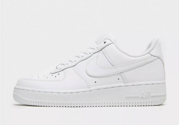 Nike Air Force 1 Triple White