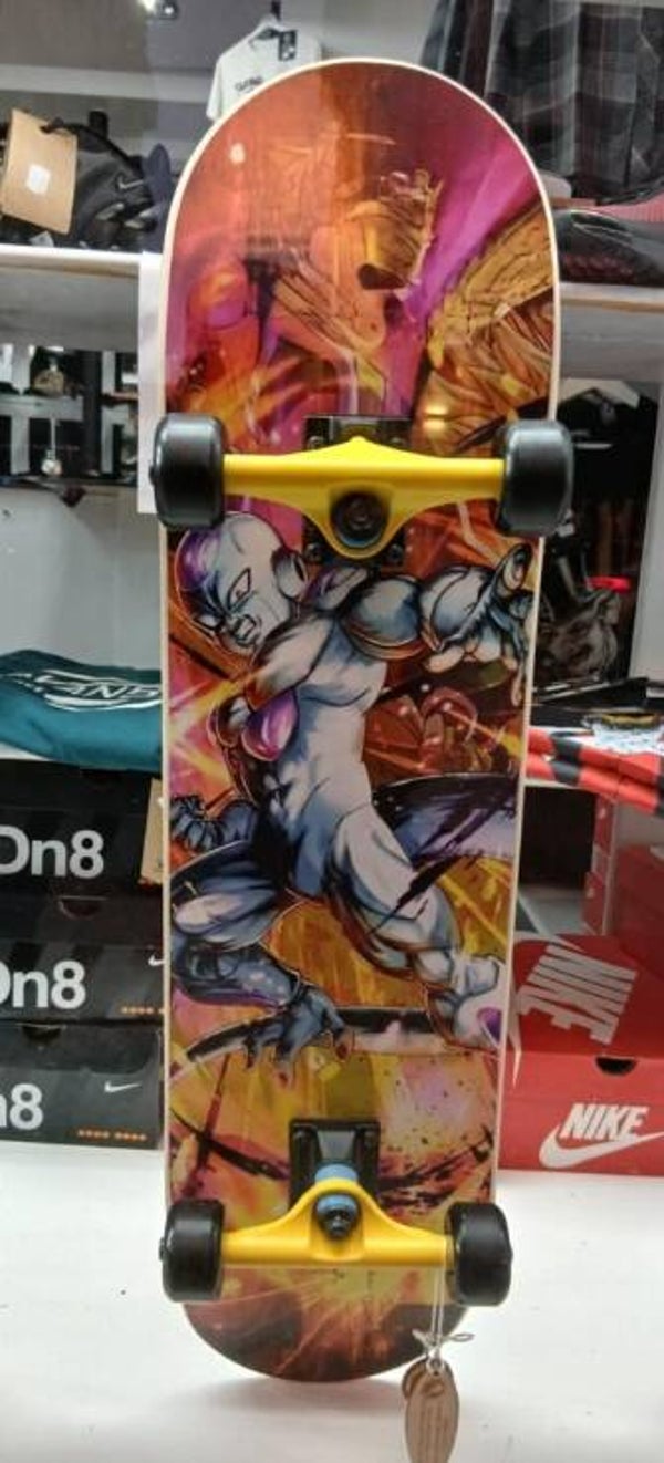 SKATEBOARD FREEZER