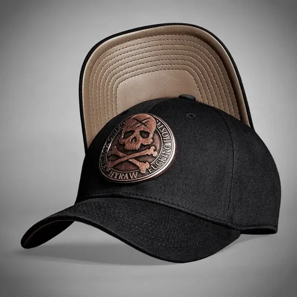 CAPPUCCI BADGE IN METALLO