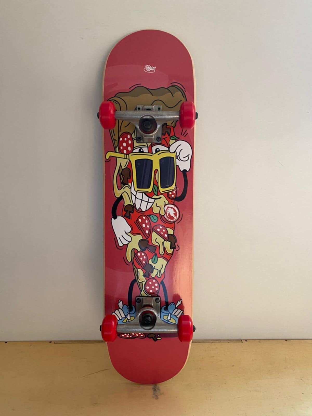 SKATEBOARD PIZZA
