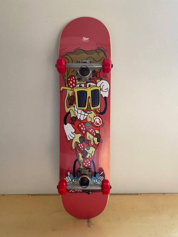 SKATEBOARD PIZZA