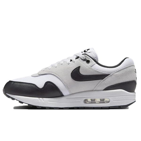 NIKE AIR MAX 1 ESS WHITE/BLACK PURE PLATINUM