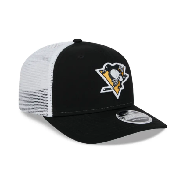 CAPPELLO TRUCKER SNAPBACK NERO 9SEVENTY NHL NEW ERA PITTSBURGH PENGUINS