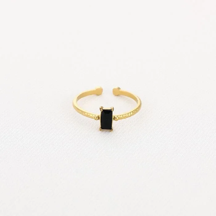 Black en gold ring