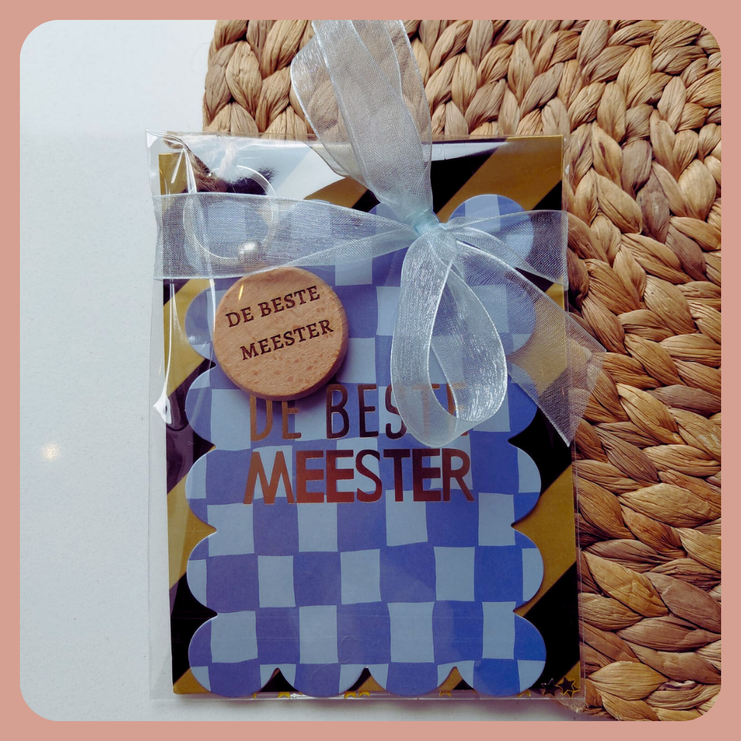 Houten sleutelhanger " de beste meester"