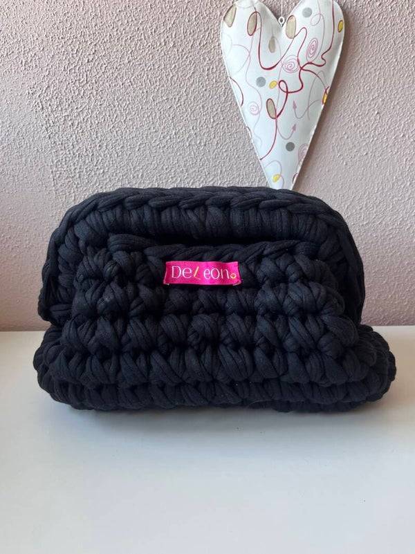 Clutch All Black