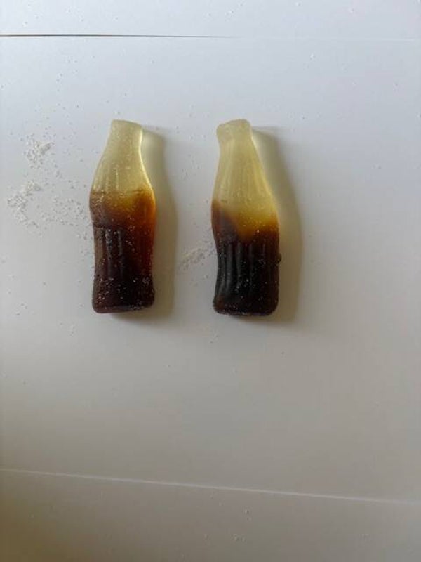 Grote cola snoepjes twee stuks