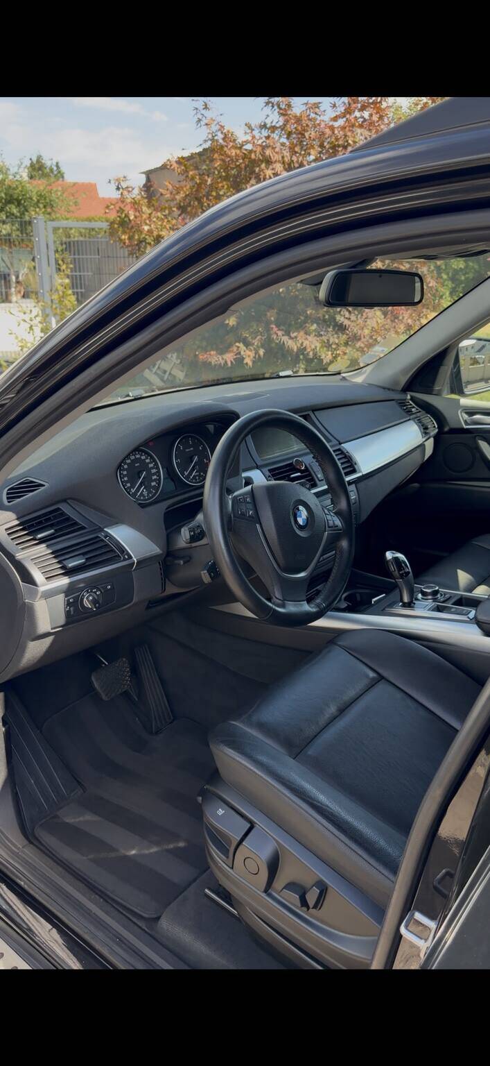 BMW X5 intérieur après detailing