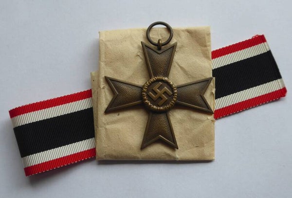 SOLD KVK 2nd Class without Swords by Deschler "1"