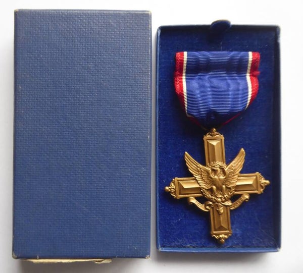 SOLD WW2 Cased Army Distinguished Service Cross