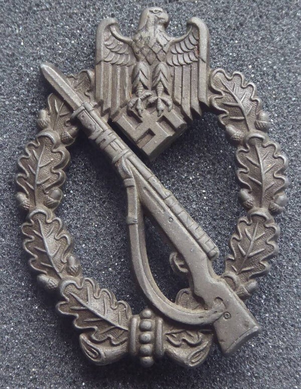 SOLD Infantry Assault Badge in Bronze by Funcke & Brüninghaus