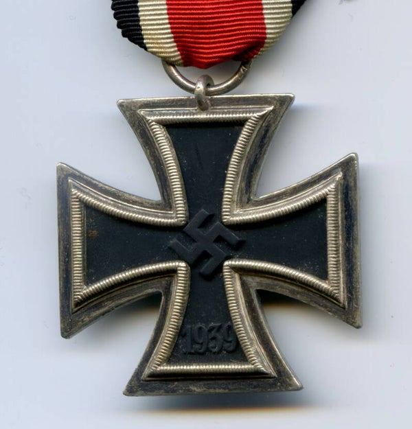 Iron Cross 2nd Class by Arbeitsgem. Hanau "24"