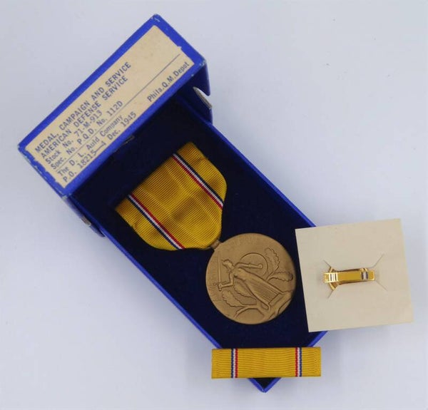 MINT WW2 Cased American Defense Medal