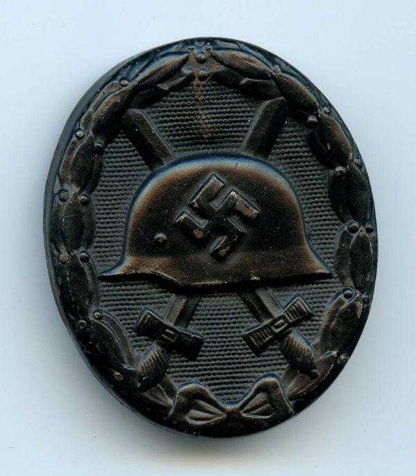 Wound badge in black "118" by August Menze & Sohn