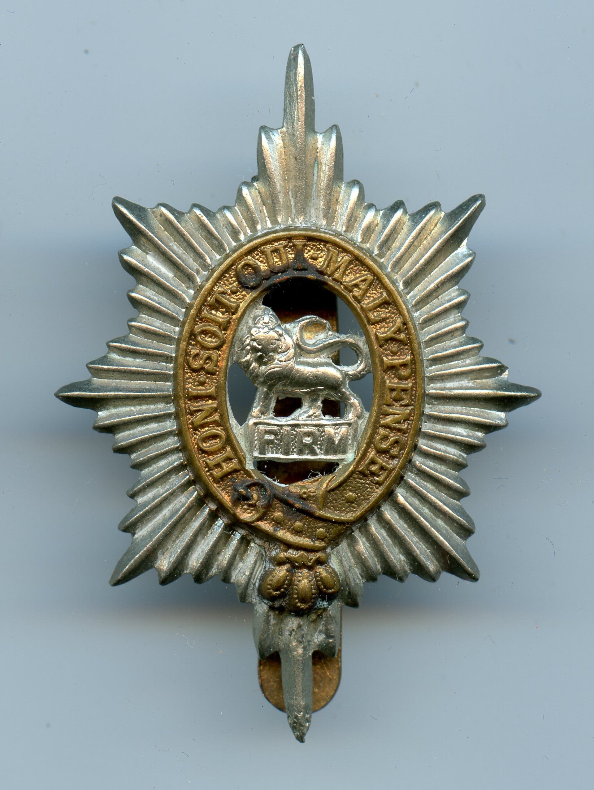 British Worcestershire Regiment Cap Badge