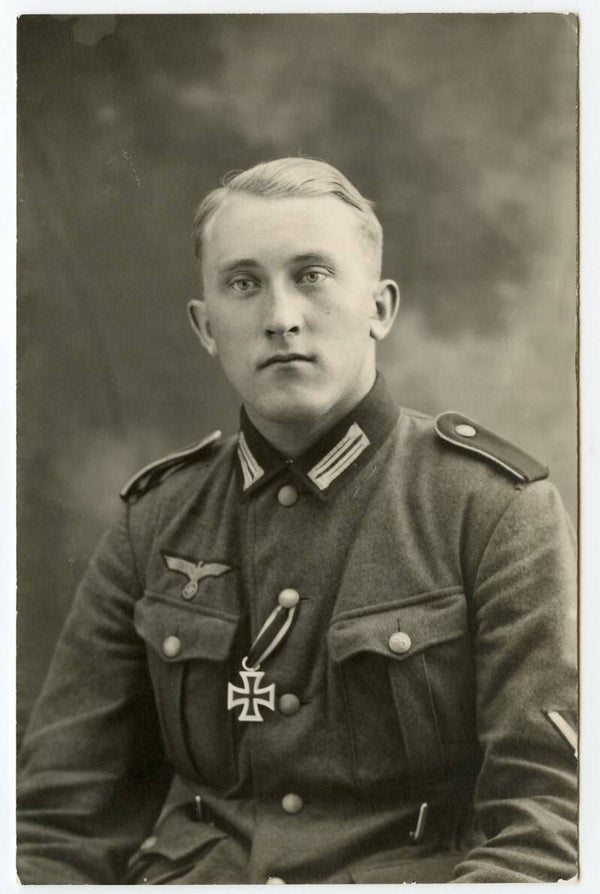 Heer Portrait Photo (EKII in wear)