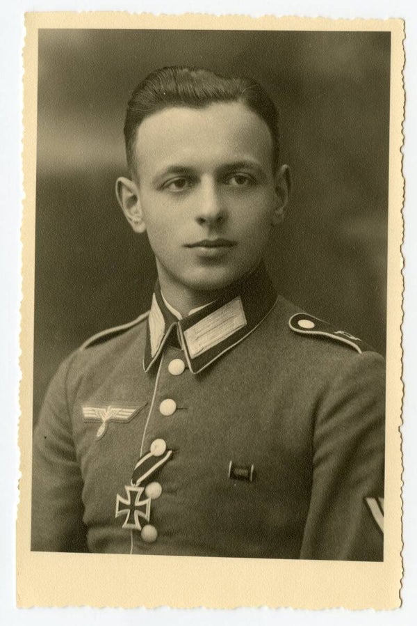 Heer Portrait Photo (EKII in wear)