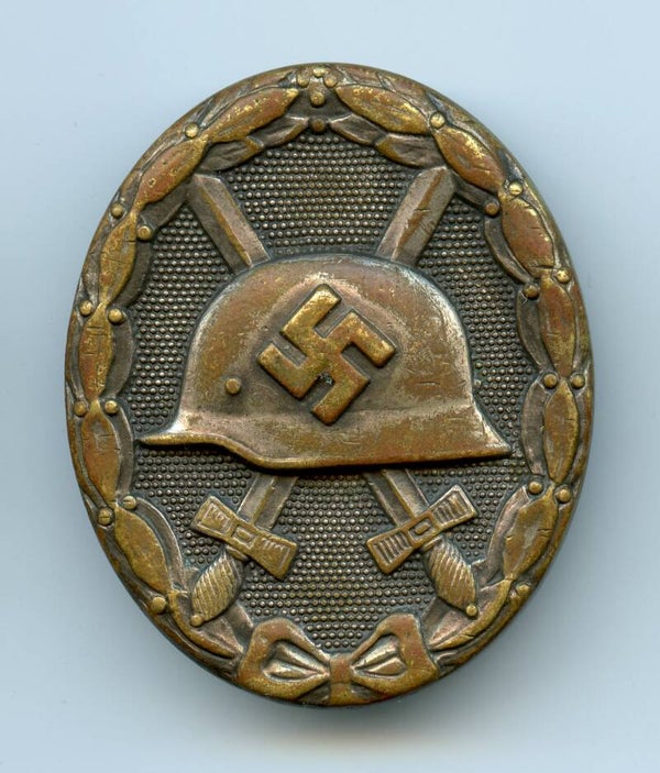 Silver Wound Badge "30" by Hauptmünzamt Wien