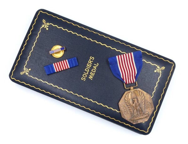 WW2 Cased Soldiers Medal