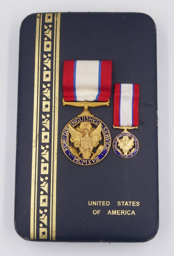 Vietnam Era Cased Distinguished Service Medal