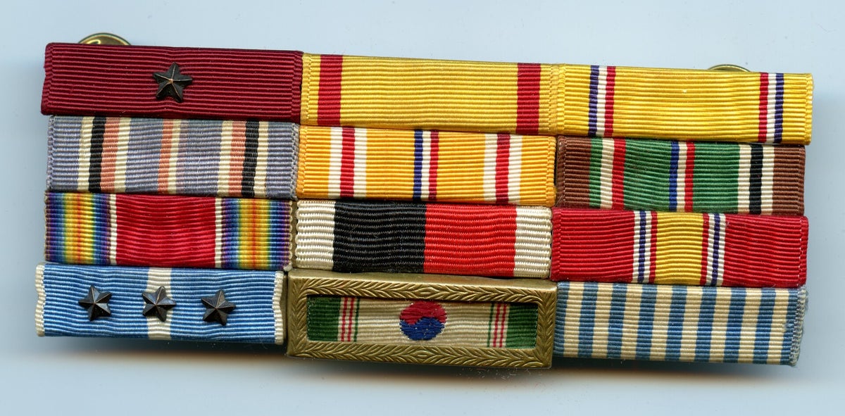 WW2/Korean War US 12 Piece Ribbon Bar | Chasing Militaria