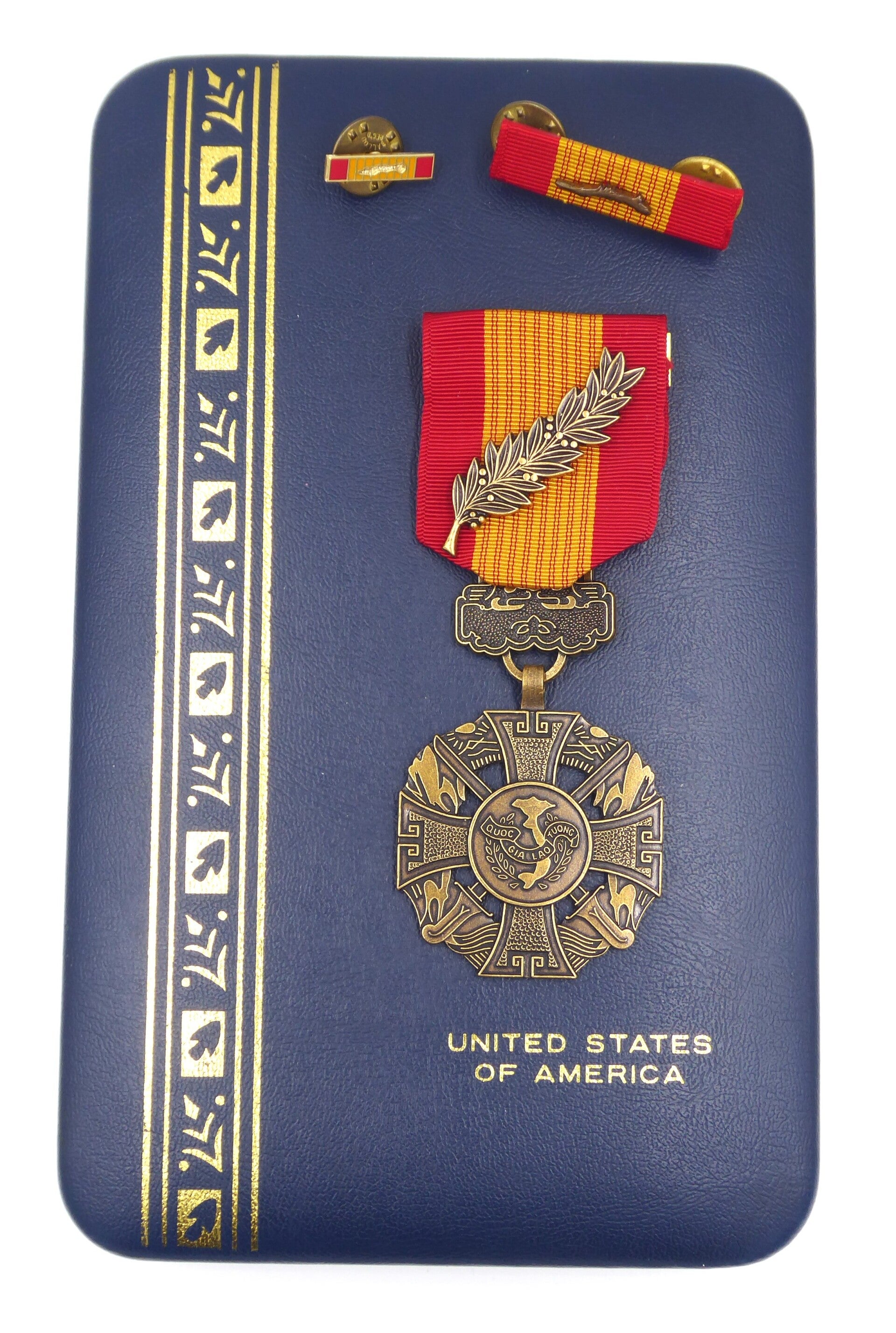 Modern Era Cased RVN Gallantry Cross (with Palm Device)