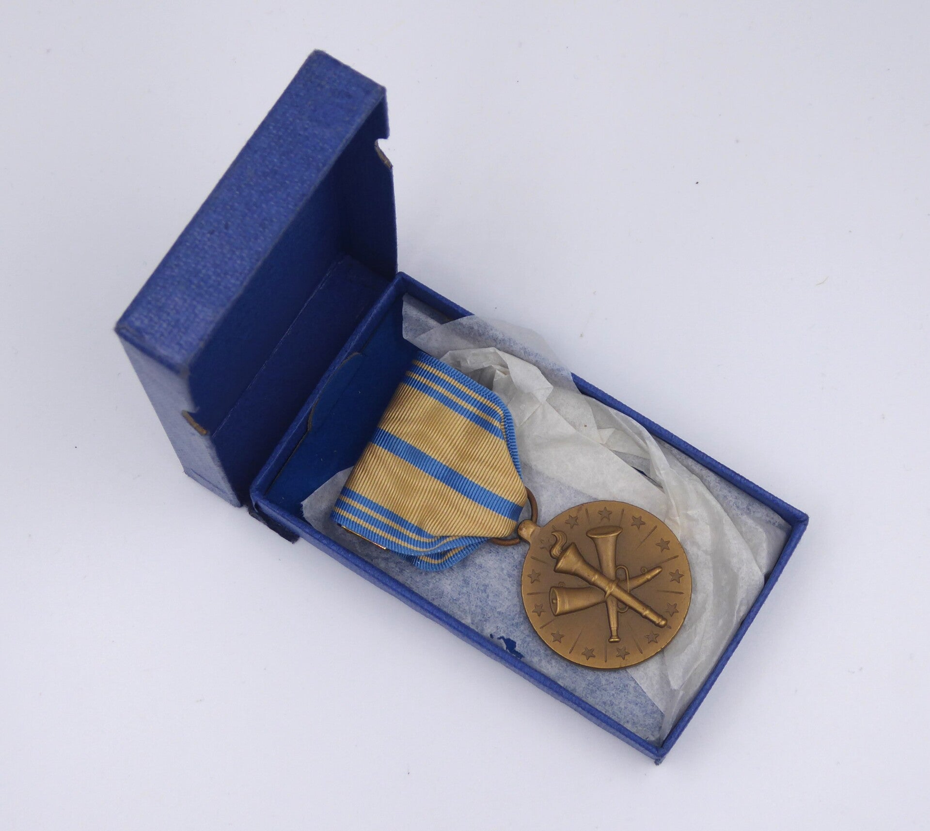 Korean War Era Cased Armed Forces Reserve Medal (Air Force)
