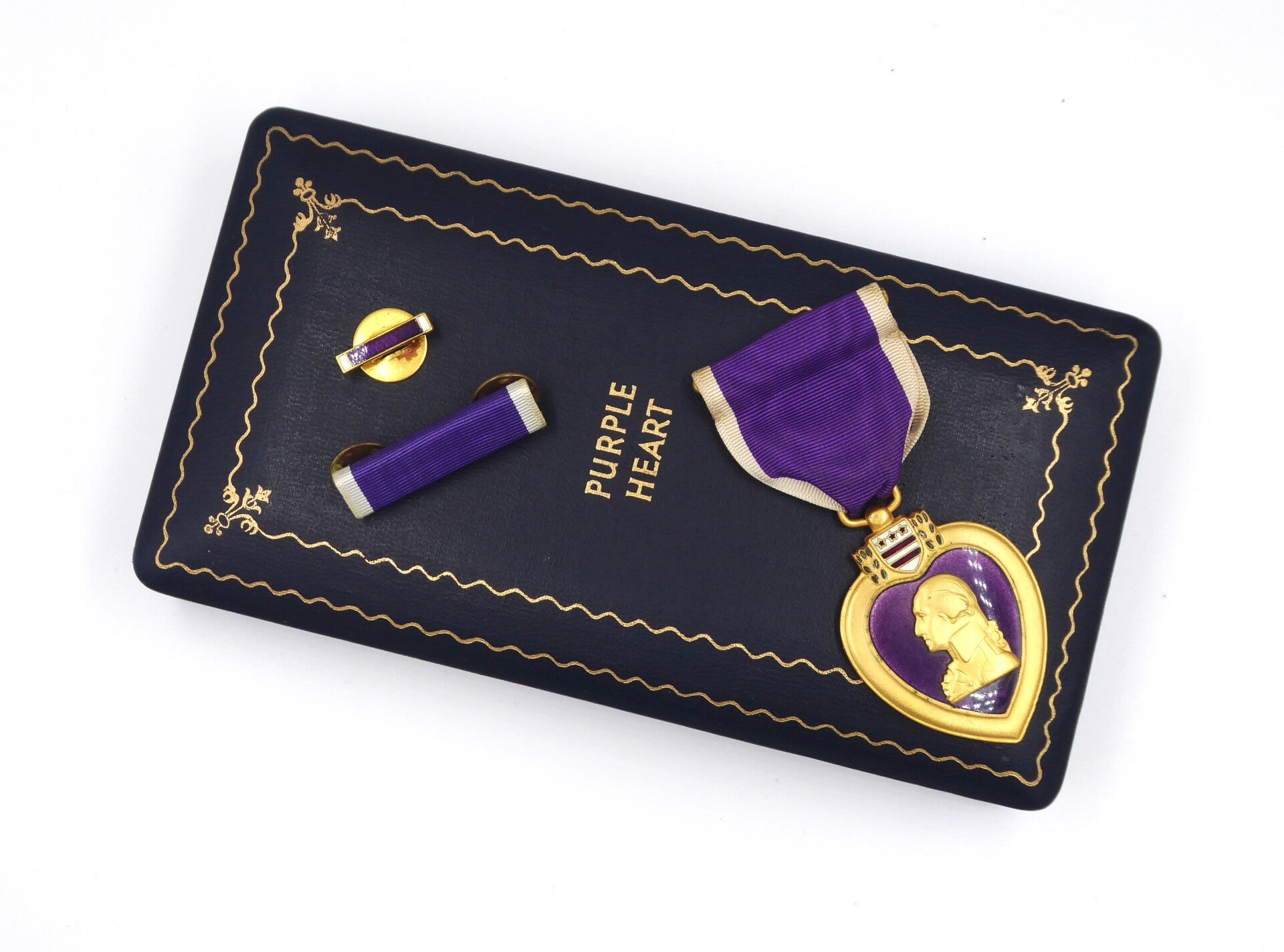 WW2 Cased Numbered Purple Heart Medal '482830' 1942 (Robbins Co.)