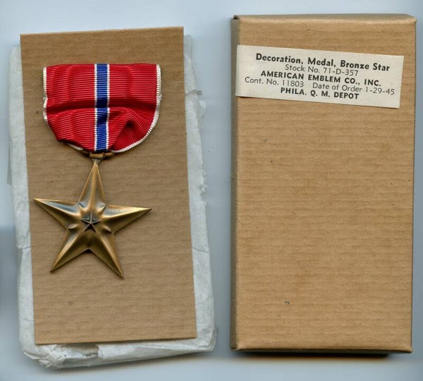 WW2 Boxed Bronze Star Medal