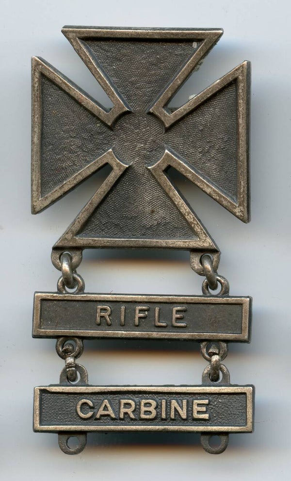 WW2 Sterling Marksman Marksmanship Badge "Rifle & Carbine Clasps"