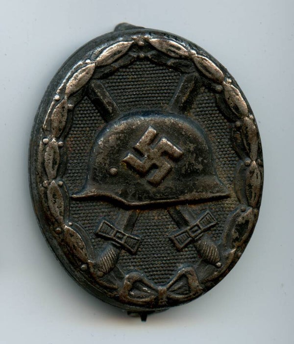 Wound badge in black "63" by Franz Klast & Söhne