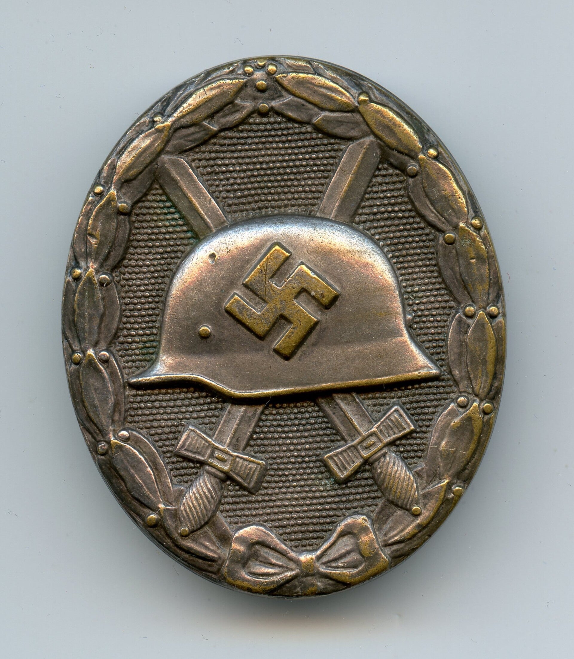 Silver Wound Badge by Hauptmünzamt Wien