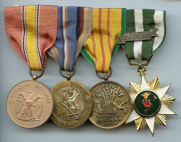 Vietnam era US Medal Bar (ND, AFEM, VSM, RVN CM)