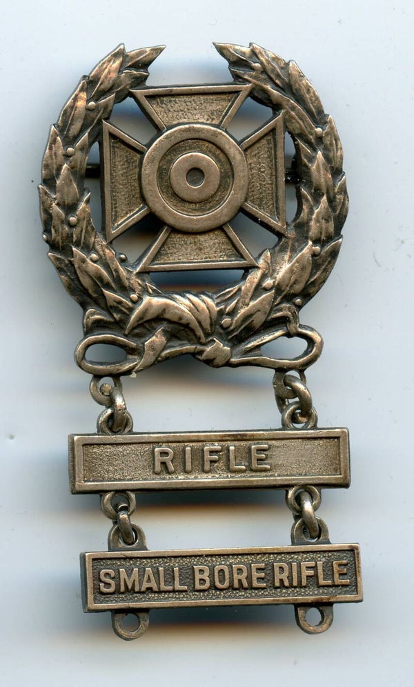 WW2 Sterling Expert Sharpshooter Marksmanship Badge "Rifle & Small Bore Rifle Clasps"