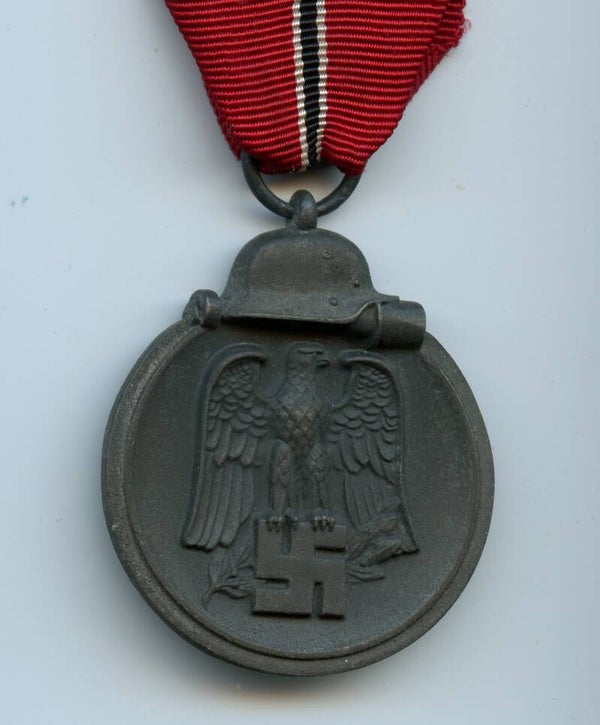 East Front Medal by Arbeitsgemeinschaft der Graveur-, Gold- und Silberschmiede-Innung "25"